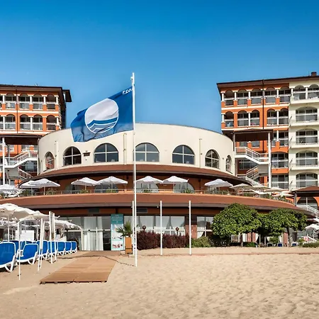Resort Sol Luna Bay
