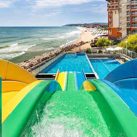Sol Luna Bay Resort 4*