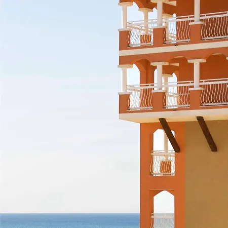Sol Luna Bay Resort 4*