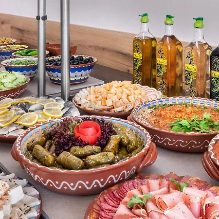 Üdülőközpont Sol Luna Bay Obzor