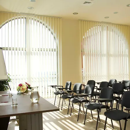 Feriested Sol By Melia Luna Bay Obzor