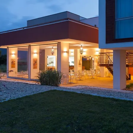 Üdülőközpont Sol Luna Bay Obzor