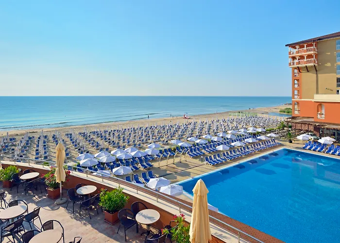 Sol Luna Bay Resort 4*